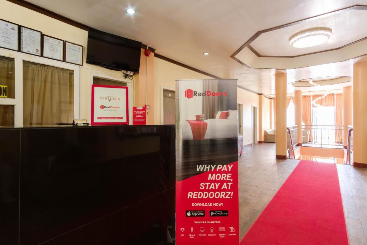 Reddoorz Plus @ Seaborne Hotel Subic Zambales Kültér fotó