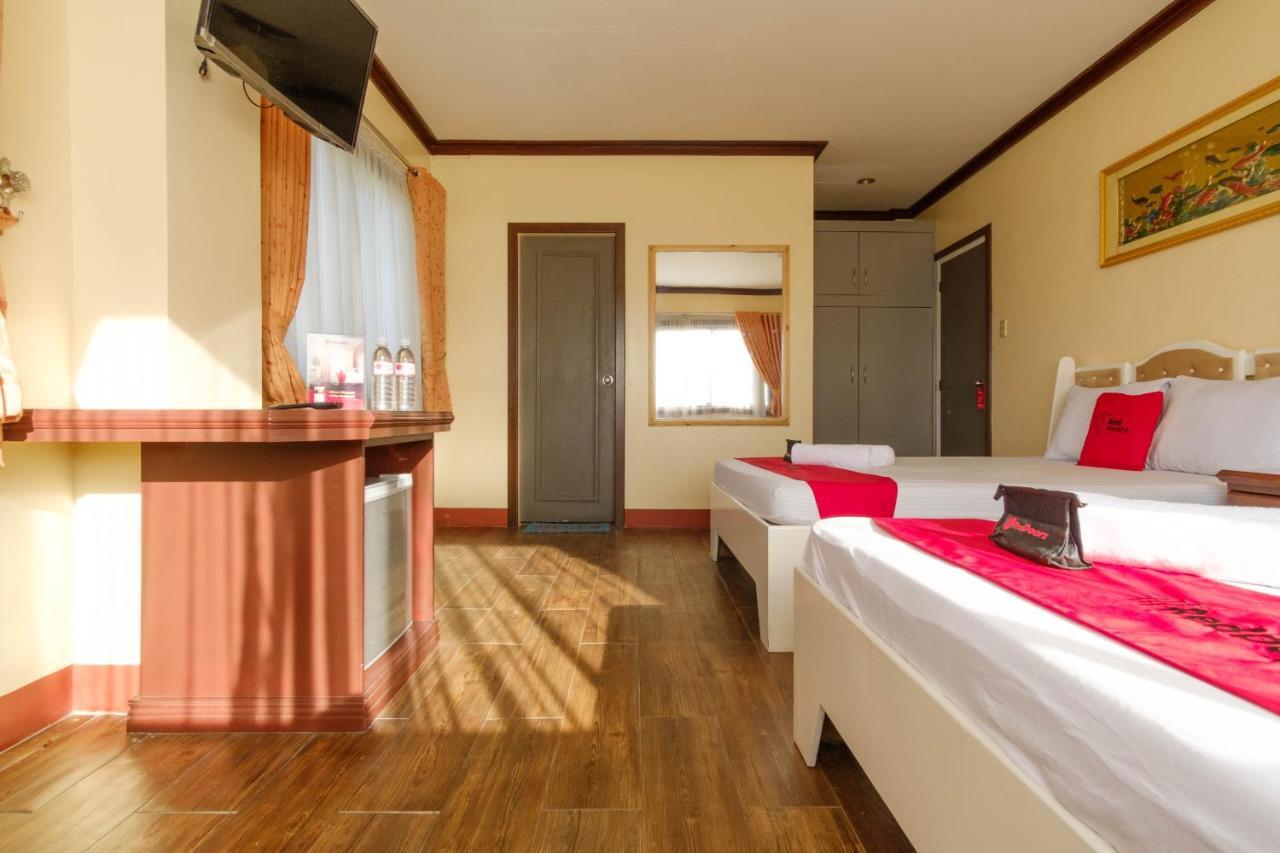 Reddoorz Plus @ Seaborne Hotel Subic Zambales Kültér fotó